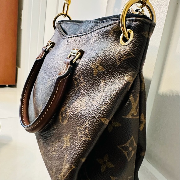 Louis Vuitton Pallas BB - Picture 3 of 12